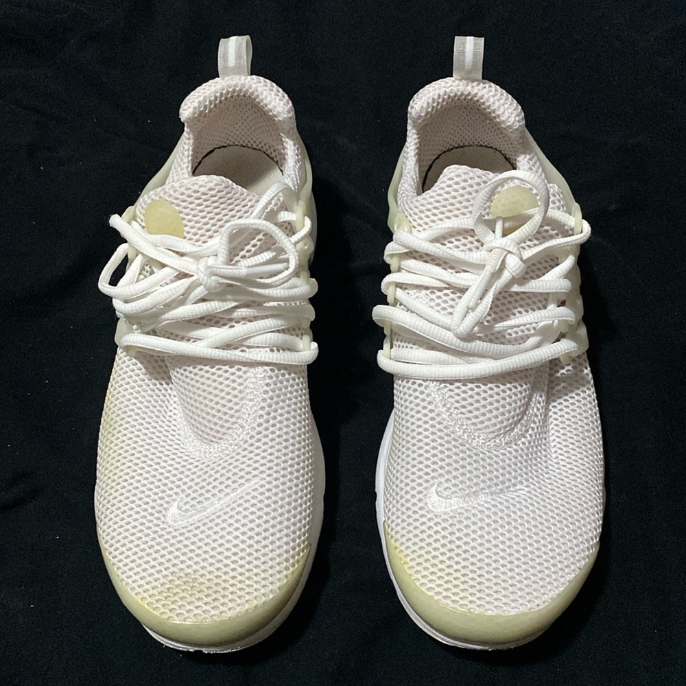 Nike air presto training shoes